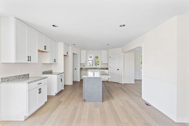 38 Hemlock Street, Douglas, MA 01516