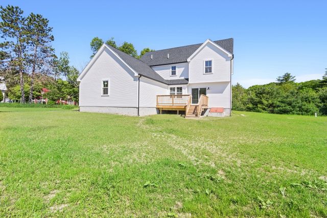 38 Hemlock Street, Douglas, MA 01516