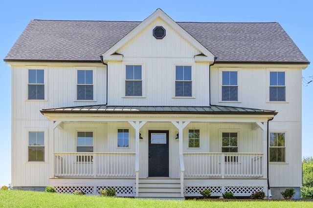38 Hemlock Street, Douglas, MA 01516