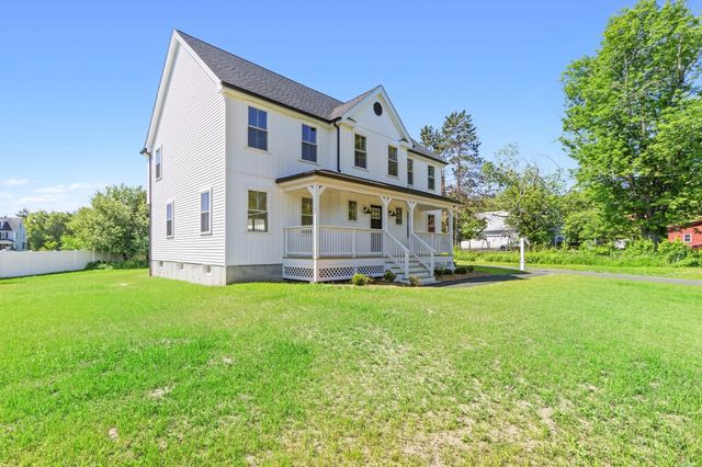38 Hemlock Street, Douglas, MA 01516