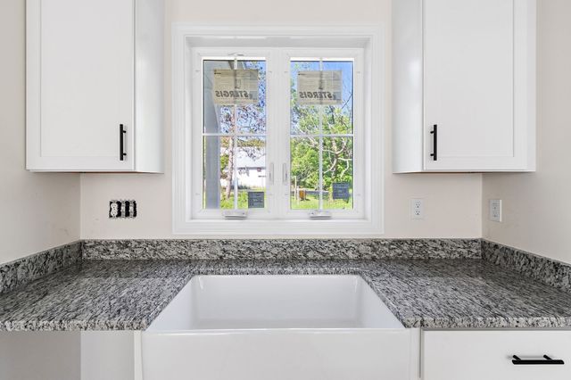 38 Hemlock Street, Douglas, MA 01516