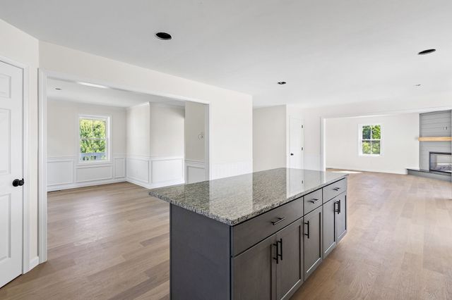 38 Hemlock Street, Douglas, MA 01516