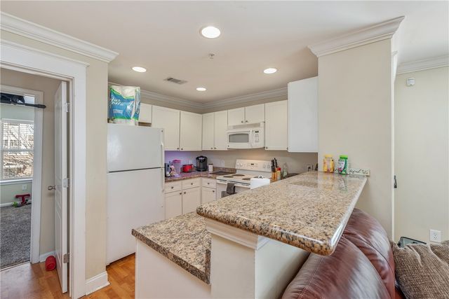 1725 Harvey Mitchell Parkway S 1334, College Station, TX 77840