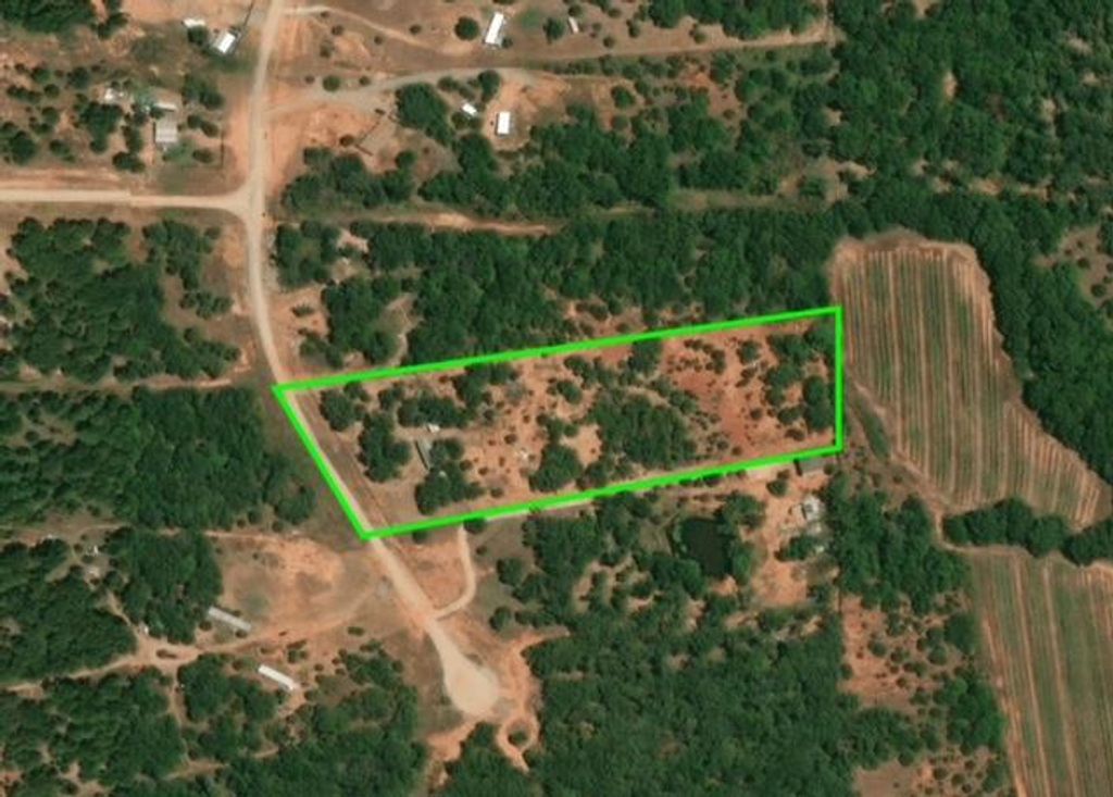 21839 Lilly Drive, Tecumseh, OK 74873