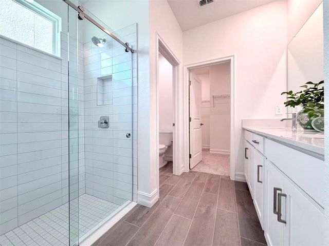 1307 BROWARD DRIVE, Zephyrhills, FL 33541