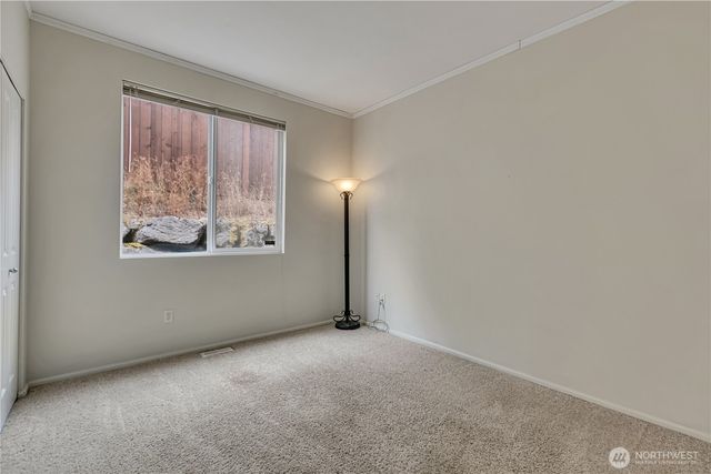 5728 Hazel Loop SE, Auburn, WA 98092