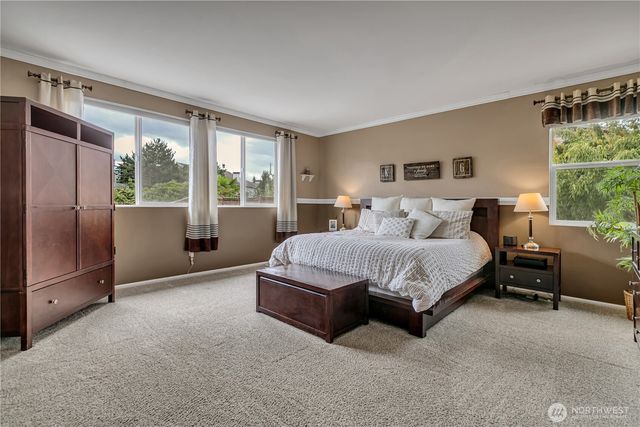 5728 Hazel Loop SE, Auburn, WA 98092