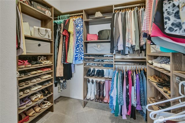 5728 Hazel Loop SE, Auburn, WA 98092
