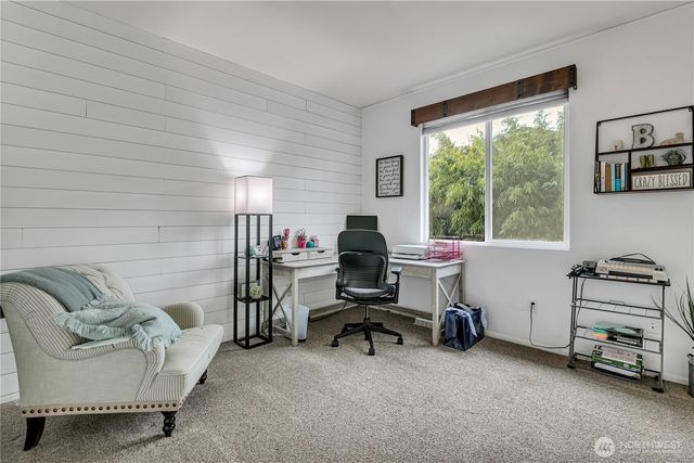 5728 Hazel Loop SE, Auburn, WA 98092