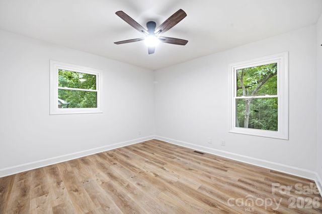 1453 Grovewood Drive, Charlotte, NC 28208