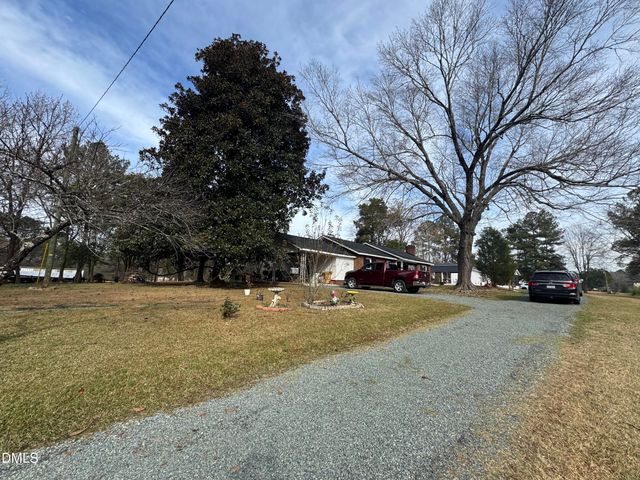 1411 Deep River Road, Sanford, NC 27330