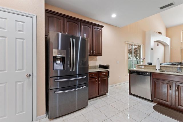 231 TOWERVIEW DRIVE E, Haines City, FL 33844