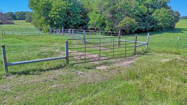 00 Lama Road, Bowie, TX 76230