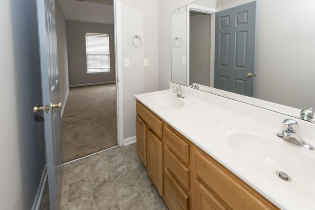 1218 Vistiana Drive, North Charleston, SC 29420