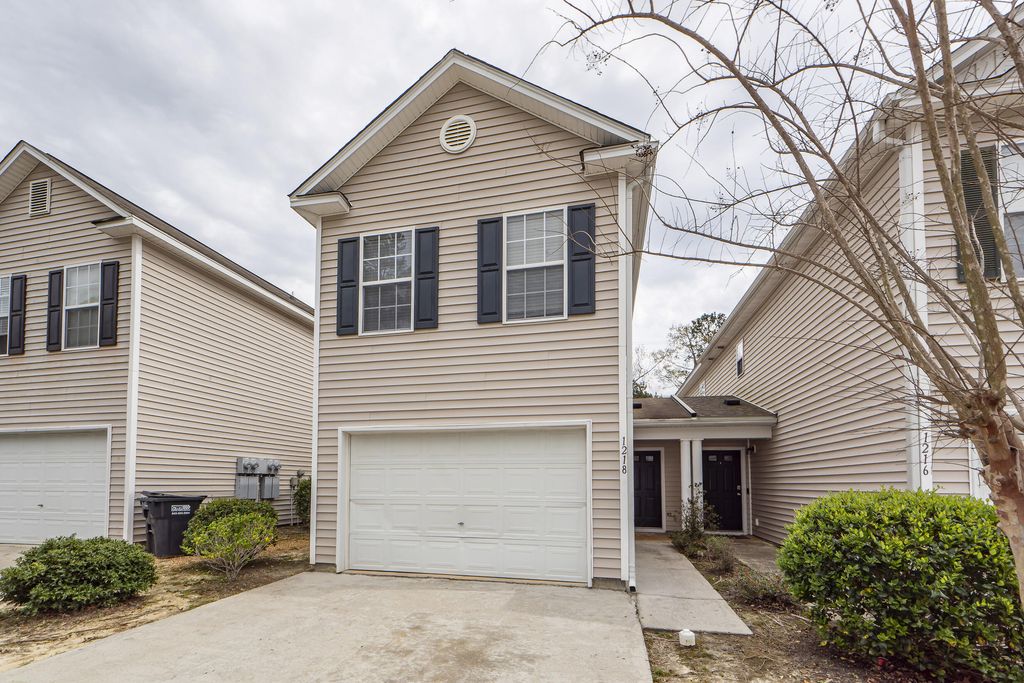 1218 Vistiana Drive, North Charleston, SC 29420