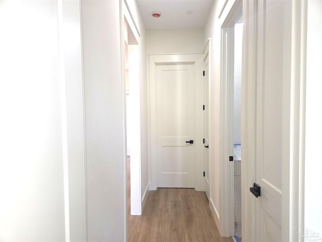 5806 Highland Lake Dr, Milton, FL 32583