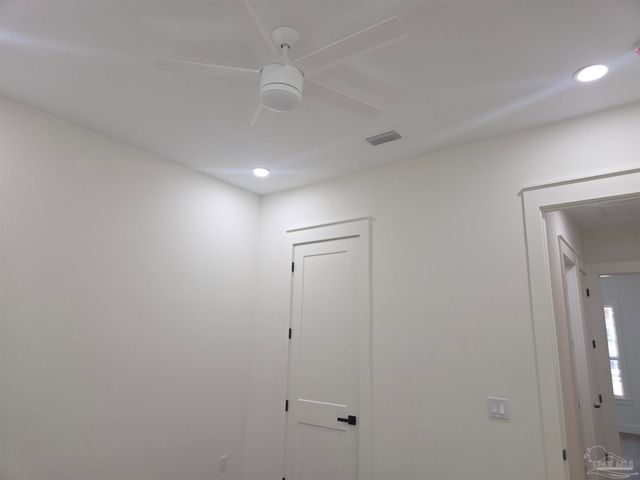 5806 Highland Lake Dr, Milton, FL 32583