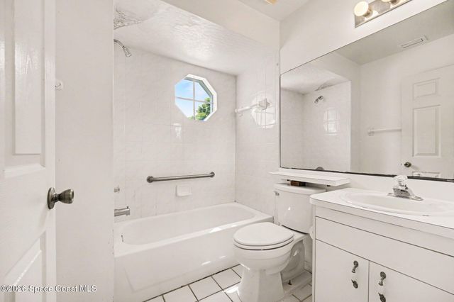 320 Las Olas Drive, Melbourne Beach, FL 32951