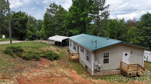 2094 Wilson Road, Asheville, NC 28806