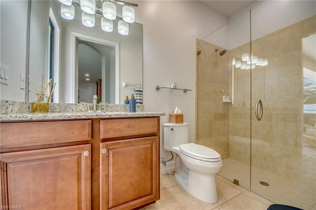 2612 Stonyhill CT, Cape Coral, FL 33991