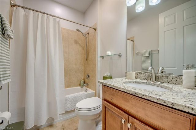 2612 Stonyhill CT, Cape Coral, FL 33991