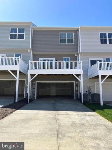 85 ROLLING BRANCH DR, Ranson, WV 25438