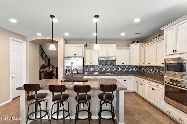 475 E Torrey Pines Place, Chandler, AZ 85249