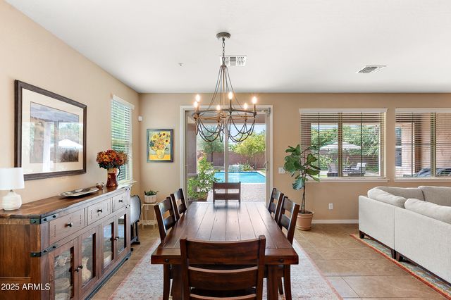 475 E Torrey Pines Place, Chandler, AZ 85249