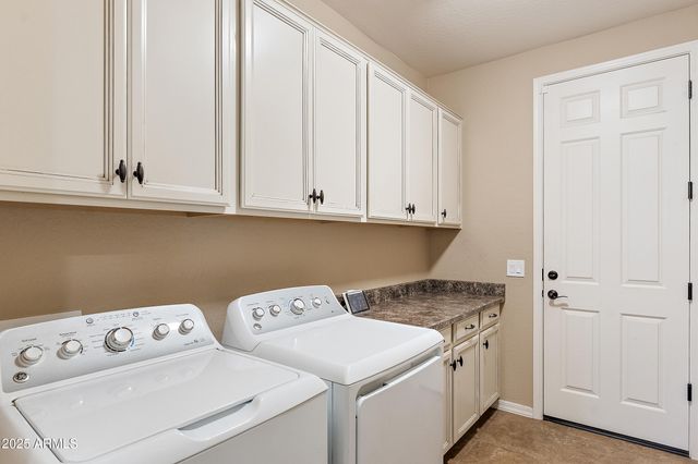 475 E Torrey Pines Place, Chandler, AZ 85249