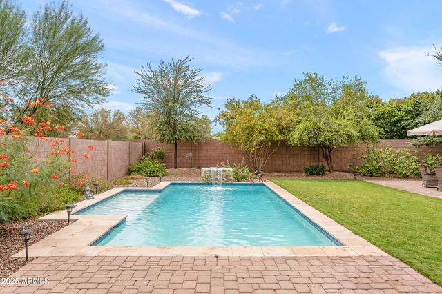 475 E Torrey Pines Place, Chandler, AZ 85249