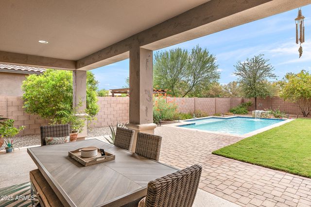 475 E Torrey Pines Place, Chandler, AZ 85249