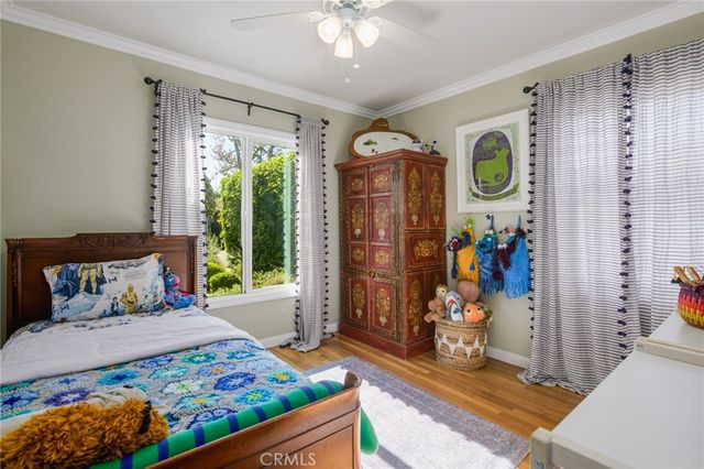 17641 Kittridge, Lake Balboa, CA 91406