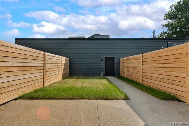 7546 Churchill Street, Detroit, MI 48206