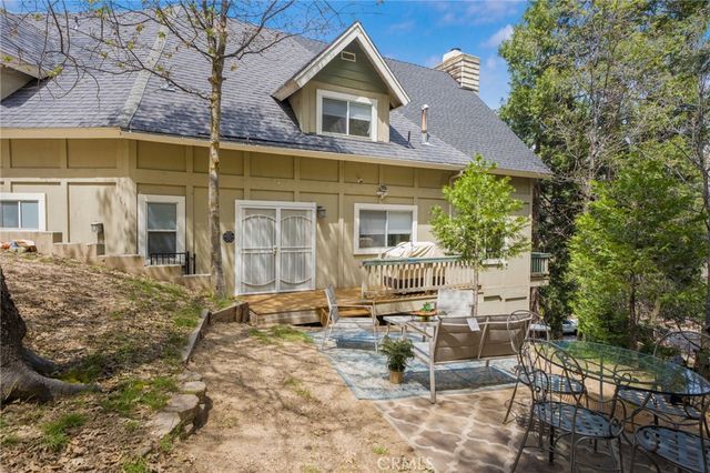 163 S Grass Valley, Lake Arrowhead, CA 92352