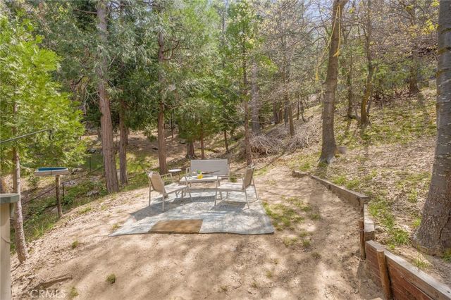 163 S Grass Valley, Lake Arrowhead, CA 92352