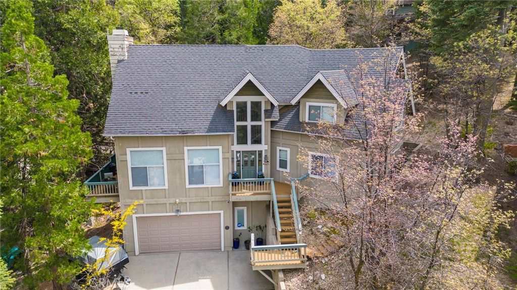 163 S Grass Valley, Lake Arrowhead, CA 92352