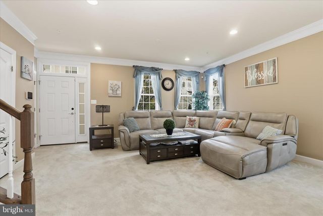 2116 GARDEN GROVE LN, Bowie, MD 20721