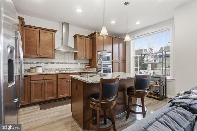 2116 GARDEN GROVE LN, Bowie, MD 20721