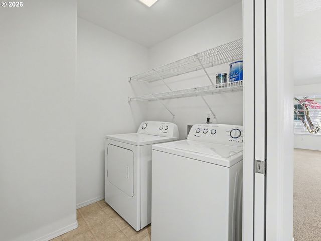 14439 Se OREGON TRAIL Dr, Clackamas, OR 97015