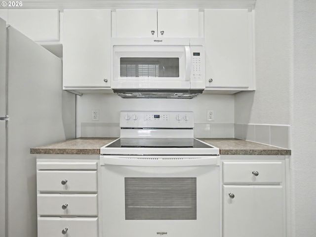14439 Se OREGON TRAIL Dr, Clackamas, OR 97015
