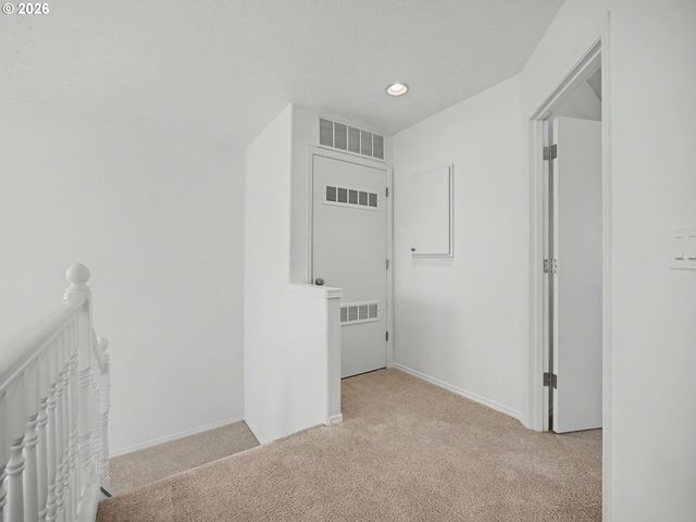 14439 Se OREGON TRAIL Dr, Clackamas, OR 97015