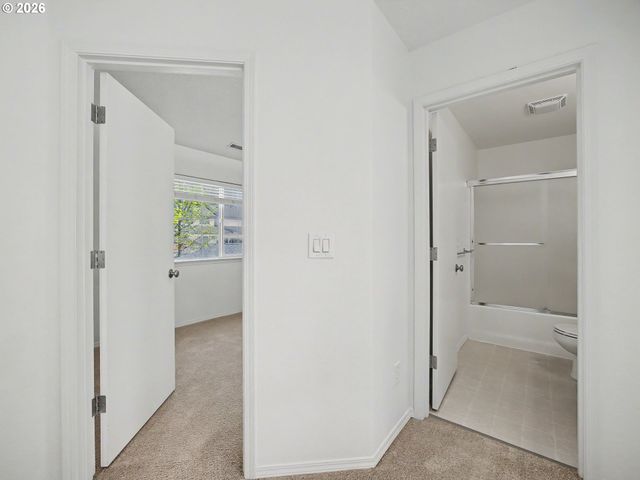 14439 Se OREGON TRAIL Dr, Clackamas, OR 97015