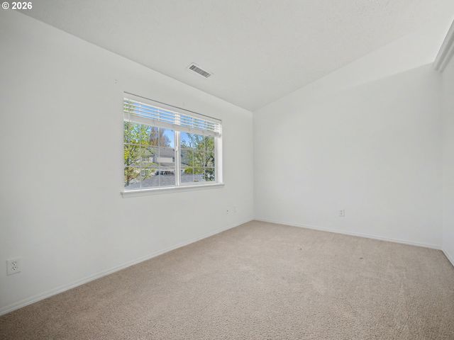 14439 Se OREGON TRAIL Dr, Clackamas, OR 97015