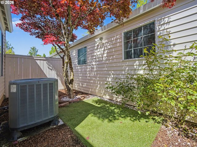 14439 Se OREGON TRAIL Dr, Clackamas, OR 97015