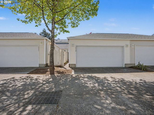 14439 Se OREGON TRAIL Dr, Clackamas, OR 97015