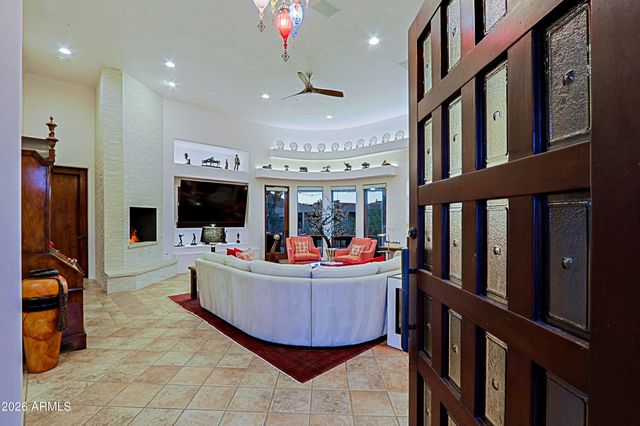 9983 E Filaree Lane, Scottsdale, AZ 85262