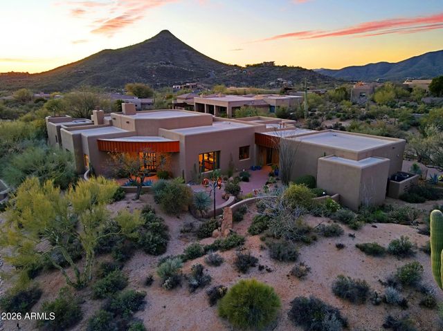 9983 E Filaree Lane, Scottsdale, AZ 85262