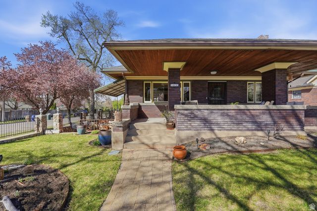 1400 S 1000 E, Salt Lake City, UT 84105