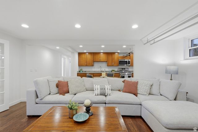 1400 S 1000 E, Salt Lake City, UT 84105