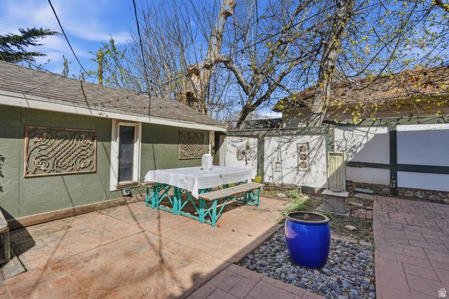 1400 S 1000 E, Salt Lake City, UT 84105